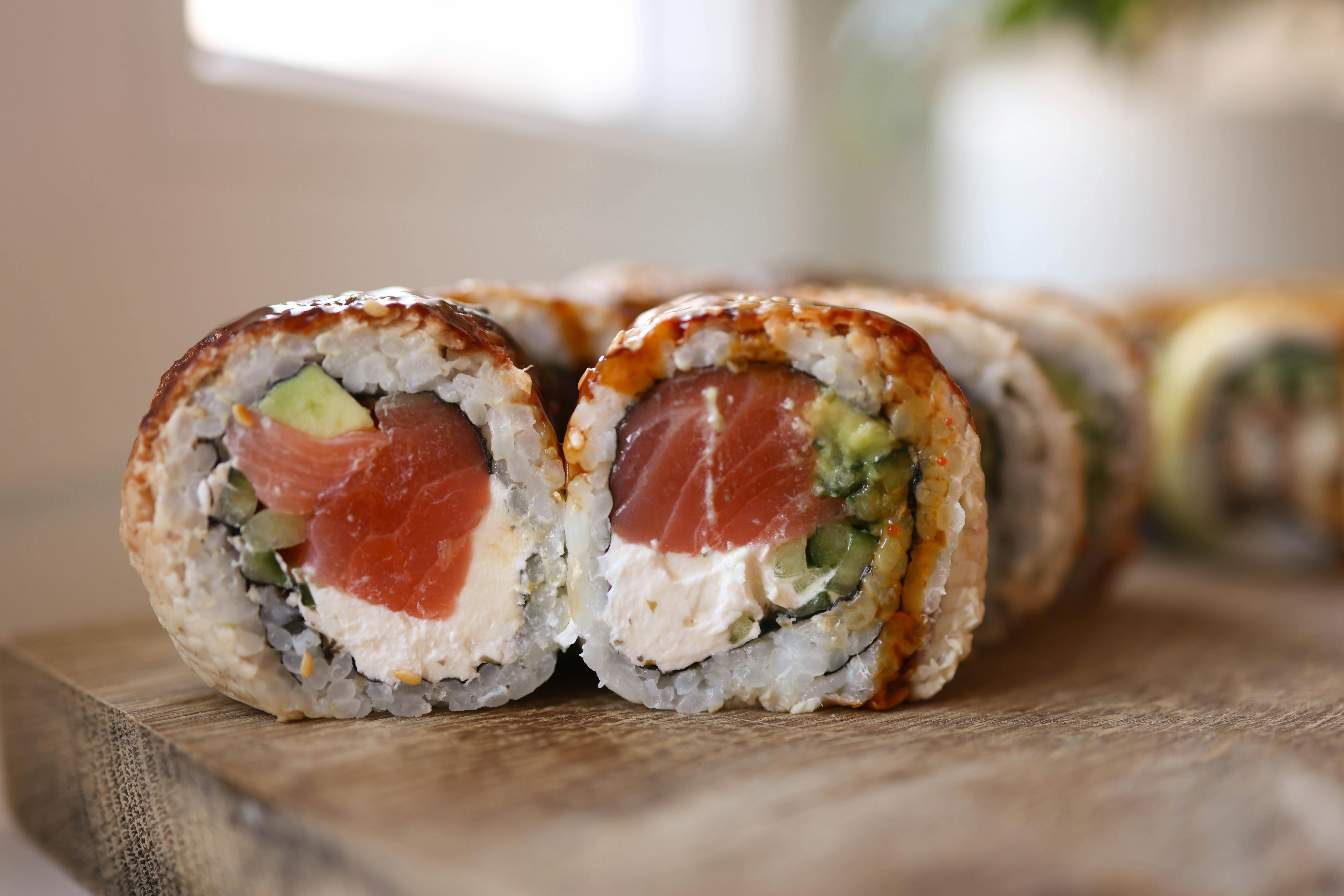 Sushi photo from Pexels, image 20570612