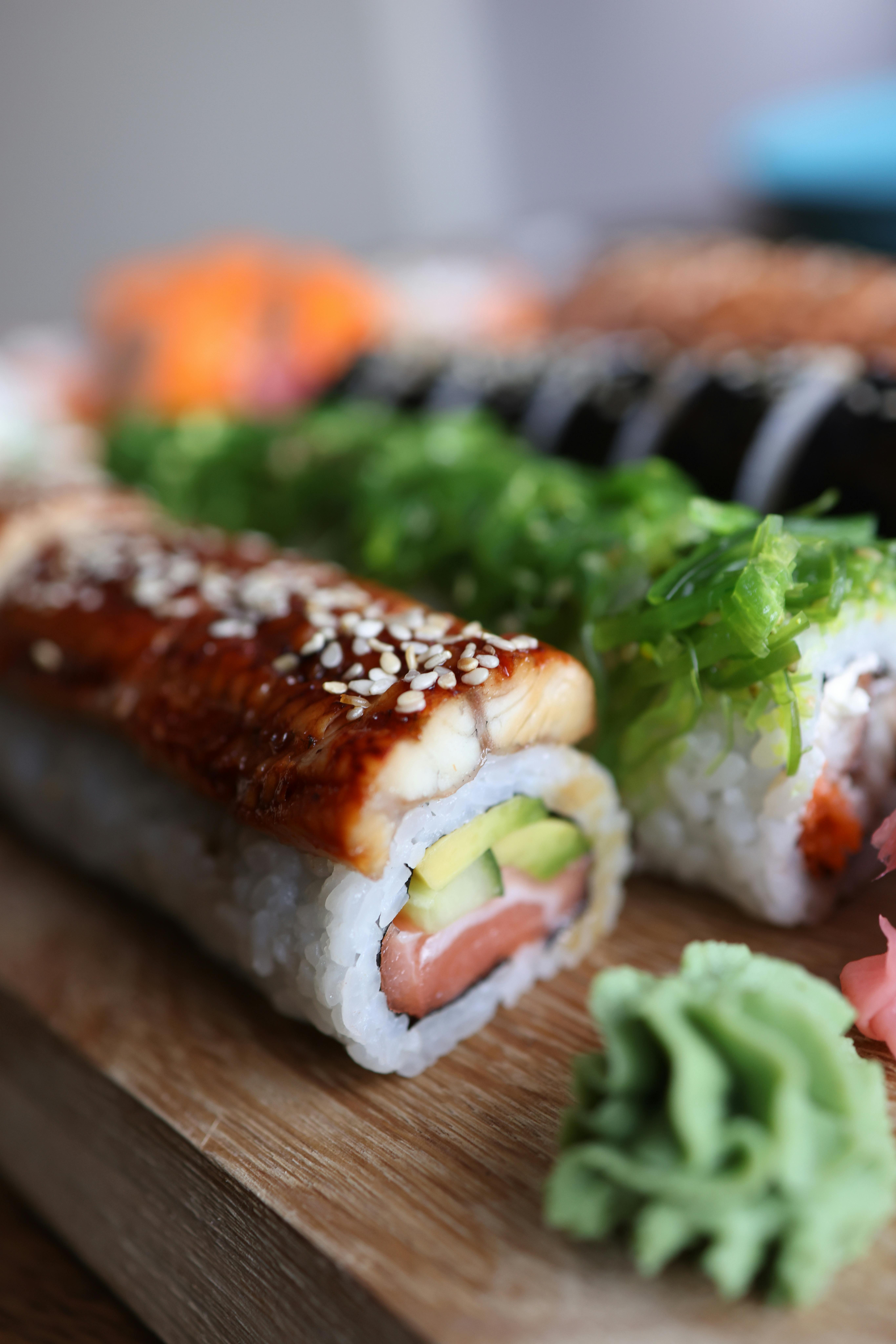 Sushi photo from Pexels, image 28291555